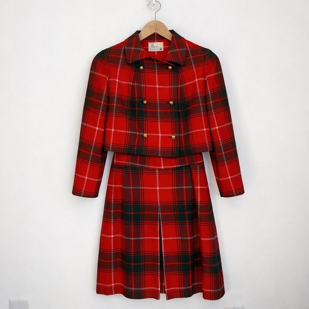 Vintage 1960s Aljean of Canada Red Plaid 100% Wool Skirt Suit Set XS